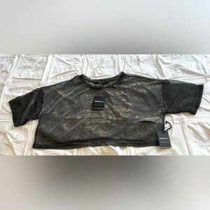 Forever 21 Contemporary Woven Crop Top/SSLV Black/Silver. Size M